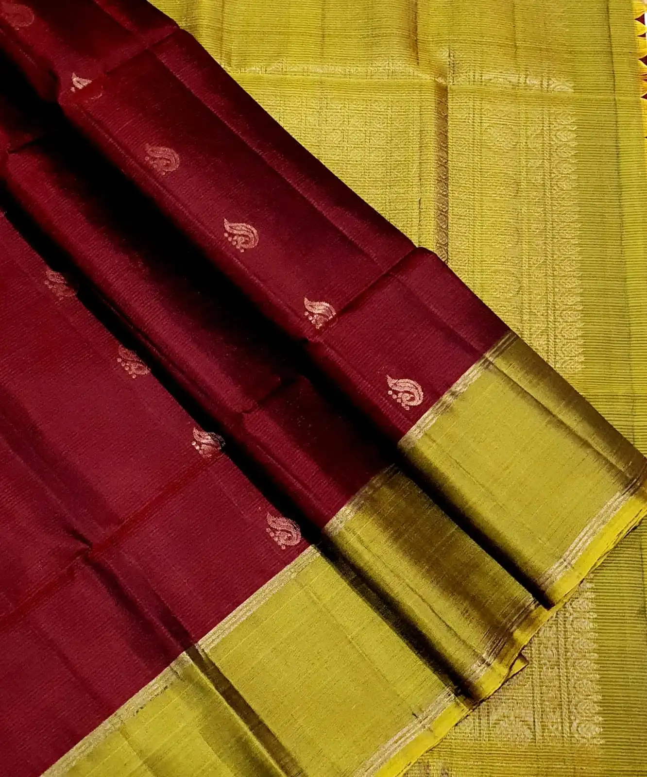 Gap Border Paisley Butta Double Warp Kanchipuram Silk Saree